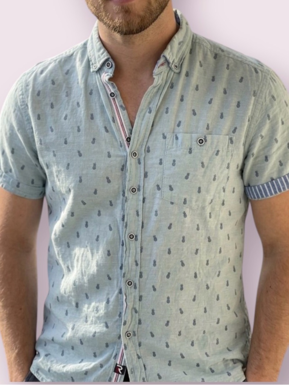 International Report Men's Short-Sleeve Button Down Pineapple Print Shirt Small